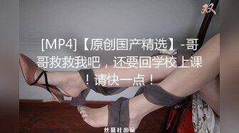 JK制服美少女网吧勾引小哥哥～直接在厕所搞起来小哥哥超会舔