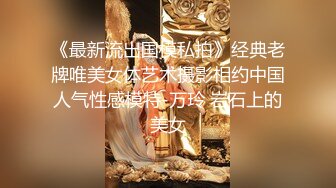 海角社区帅哥和前女友姐姐的乱伦日记在酒店窗边无套后入姐姐，姐姐说想让路人都看到我们做爱